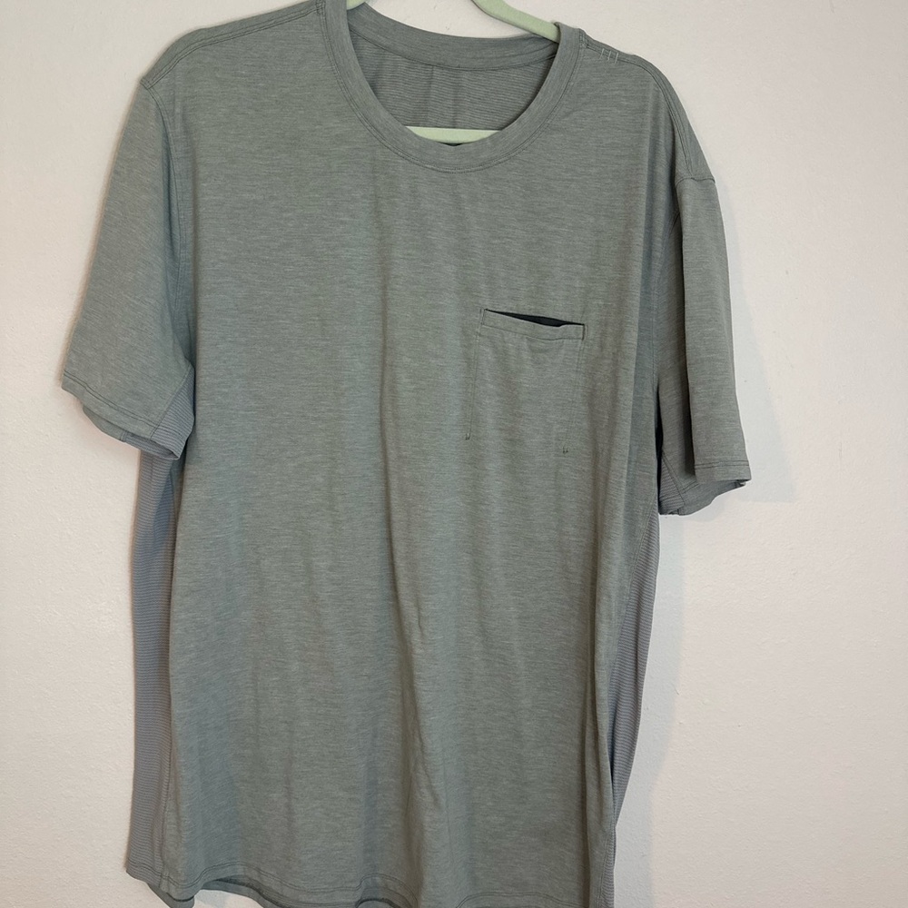 lululemon athletica Men's Pocket Crew Tee - Sage XL